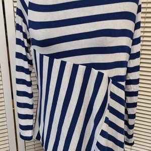 Aveva Wear Navy Blue Asymmetrical Long Sleeve Top Size Medium NWT